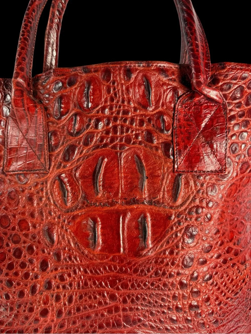 Classic Red Leather Croc-Embossed Tote Bag - Unbranded